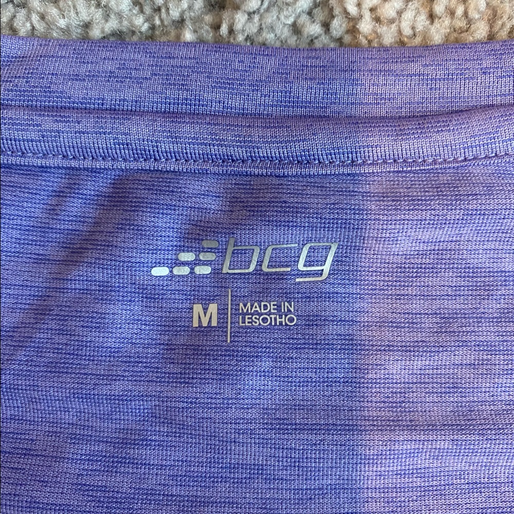 Athletic top - Picture 2 of 2